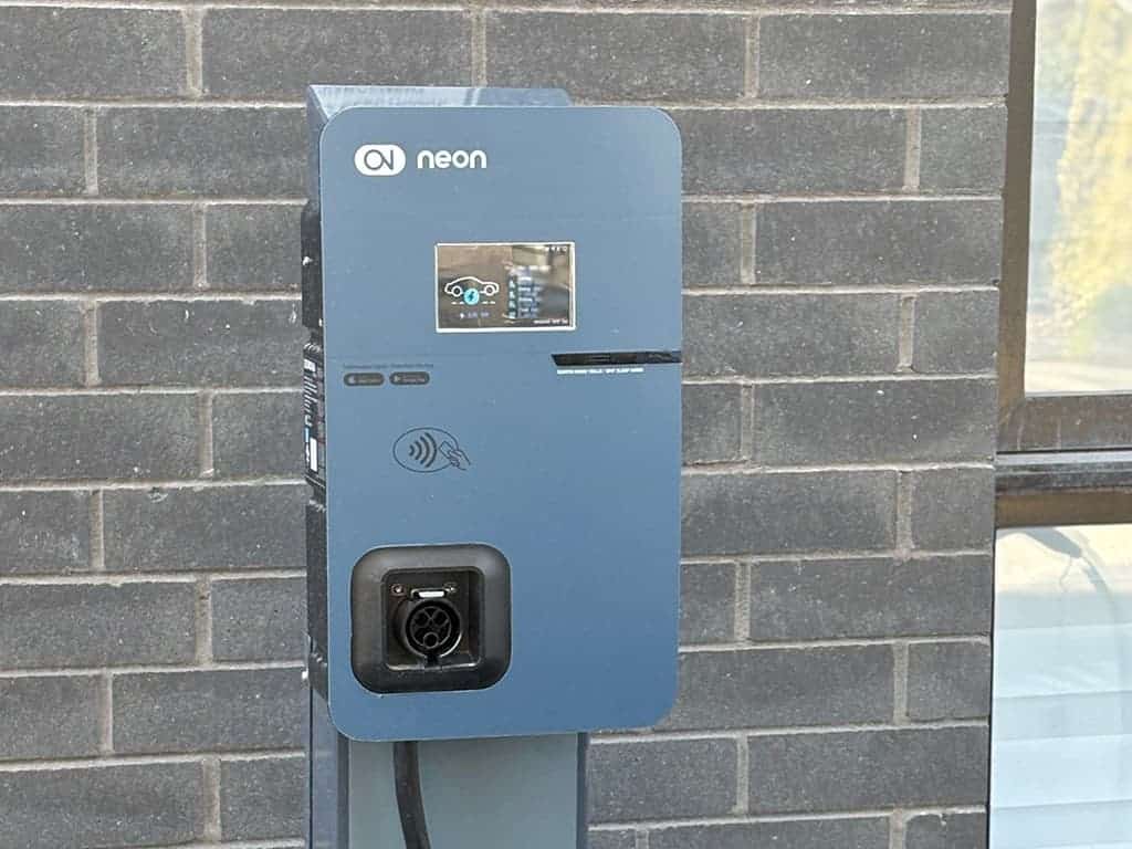 bornes électriques pour copropriétés québec