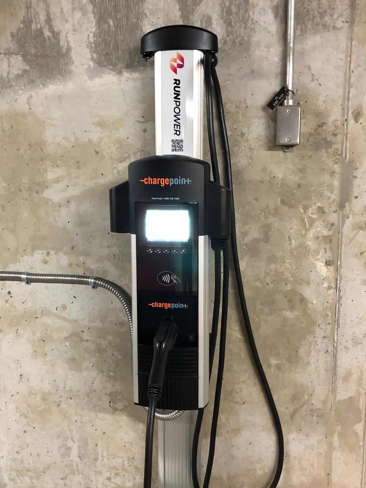 installation de bornes de recharge ev surrey